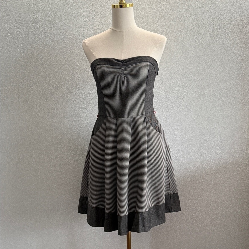 Eva Franco Grey and White Stripped Strapless Fit-And-Flare Dress